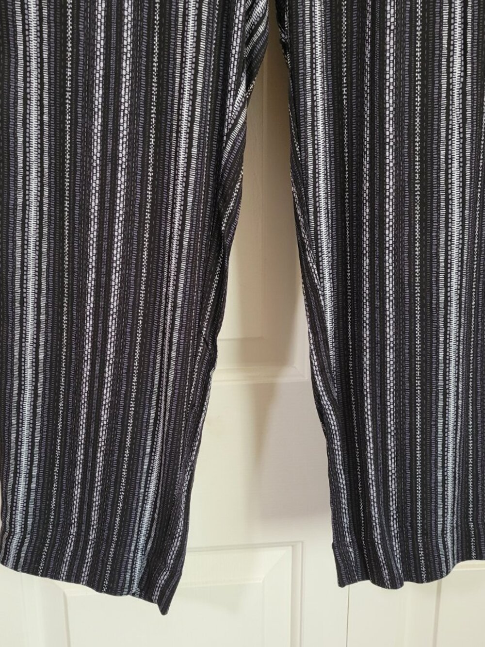 ✨ NWT Jessica Simpson Cadie Crop Palazzo Pants – Black Stripe (Size M) ✨ - Picture 5 of 15